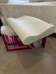 枕頭 海馬牌