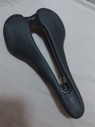 Selle Italia SLR Boost碳軌坐墊