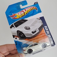 Hot Wheels Porsche 911 GT2