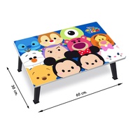 โต๊ะญี่ปุ่นพับได้ 40x60 ซม. ลาย Tsum Tsum (B) โต๊ะพับญี่ปุ่น โต๊ะพับได้ โต๊ะเขียนหนังสือเด็ก แถมฟรี! ลูกบอลชายหาด 1 ลูก