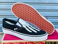 Skeleton Feet Van Slip on รองเท้าผ้าใบ ผ้าแคนวาส Sz.37-45 Eu พร้อมกล่อง มีเก็บปลายทาง  H7A103