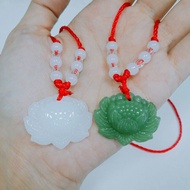 Lotus-shaped stone necklace