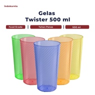 IH- PLASTIC DRINKING GLASS 500 CLEAR TWISTER MACARONML