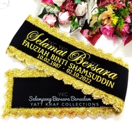 Selempang Baldu Bersulam