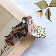 VMIN Festa Enamel Pin
