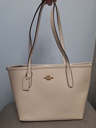 Coach small city tote