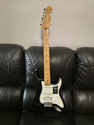 Fender Player Series Stratocaster HSS 電結他