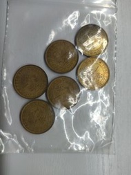 香港一毫硬幣一九五八至一九六一共6枚。5元平郵