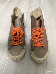 Spingle Move causal shoe Size L