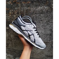 Asics second Shoes UK 40.5