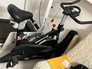 腳踏健身車
