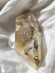 西藏 喜馬拉雅 彩虹皮浮生白水晶簇 老皮老靈魂