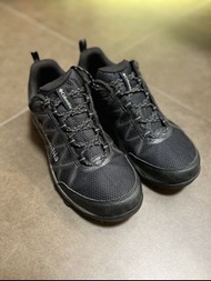 columbia 防水 行山鞋