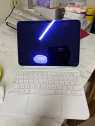 iPad 10 64gb 藍色 連apple 精妙鍵盤