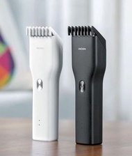 三刀頭電動理髮器