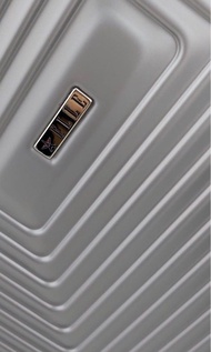 ELLE 行李箱 銀色