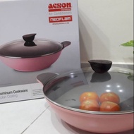 Neoflam cast aluminium cookware