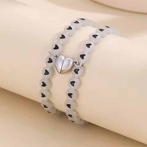 Luminous Love good sister bracelet 2 heart-shaped magnetic fashion women's bracelets