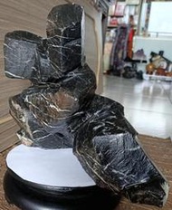 正天然台灣原石 南投埔里鎮 眉溪黑膽石［3.6公斤］ 太極石雕大師_張德全大師 雕品落款 武太極（賺錢）太極石雕手雕品