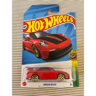 hot wheels Porsche 911 GT3 and Porsche 911 Carrera