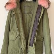 奢華品牌Mr & Mrs Italy 粉紅色貂毛綠色外套