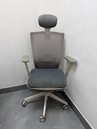 SIDIZ 韓國人體工學椅