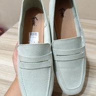 Sepatu Flatshoes Fioni by Payless size 7,5 New
