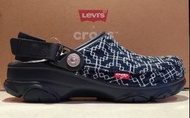 Levis x Crocs  經典ALL TERRAIN CLOG 男女共款 日式刺子繡丹寧布質鞋面 配飾3件組 36號