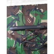 Panasonic EH-HS99-K415 Ceramic Hair Straightener Panasonic Nanoe Flat Iron for Healthy, Shiny Hair, 