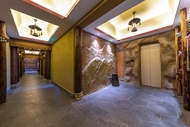 Wayalu Theme Hotel (Forest Lake Branch on March 3rd Avenue, Wuzhishan)