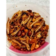 SAMBAL IKAN BILIS & KACANG GARING😘😘😘