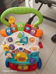 VTech 學步車