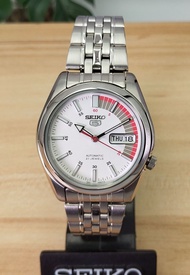 นาฬิกาผู้ชาย SEIKO 5 Sport  (AUTOMATIC) รุ่น SNK369K1 กล่องใบรับประกัน สินค้าแท้ พร้อมส่ง