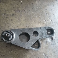 Nissan sunny B11 ENGINE MOUNTING LIGHT/ KIRI