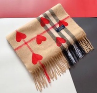 Burberry 圍巾