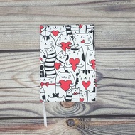 白底貓咪插畫帆布書套 - A5