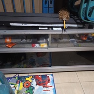 etalase knter hp dan etalase serbaguna bekas murah