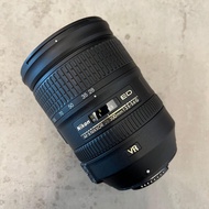 Nikon AFS 28-300 3.5-5.6 VR