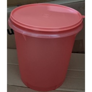 TUPPERWARE GIANT CANISTER / TEMPAT KERUPUK/ TEMPAT ES BUAH 8.4L