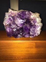 烏拉圭 紫水晶簇 紫水晶 骨幹水晶 紫水晶片 聚財 開運 擺飾 紫水晶塊 原皮 透光 1.5公斤