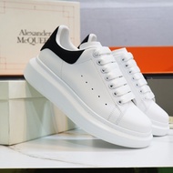 New women's flat casual shoes McQueen XE8B, running shoes