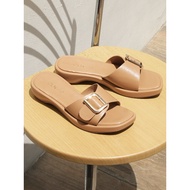 CLN 24H-Roxy Heel Slides