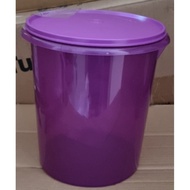 Tupperware Giant Canister / Tempat Kerupuk/ Tempat Es Buah 8.4l