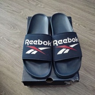 Reebok FZ0946. Sandals