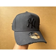 New Era 9Forty A-Frame New York Yankees Metal Damaged Black Cap