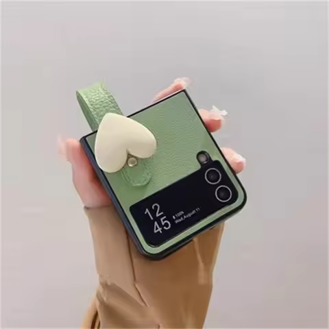 Ins 3D White Love Heart Green Leather Pattern Wrist Strap Phone Case for Galaxy Z Flip 5 ZFlip5 5G Z