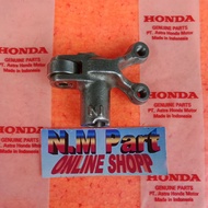 Valve trigger plate in honda vario 160 EX pcx 160 ADV 160