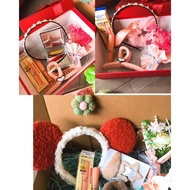 Birthday and holiday gift set for girlfriend