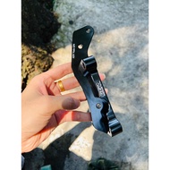 CNC Front Caliper Bracket For Honda ADV / Vario 150 160 / ADV160 / Vario160 100MM For HEL M3 M4 M5 G