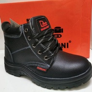 Ready stock DR Maldini Men and women safety boots 7011/7013